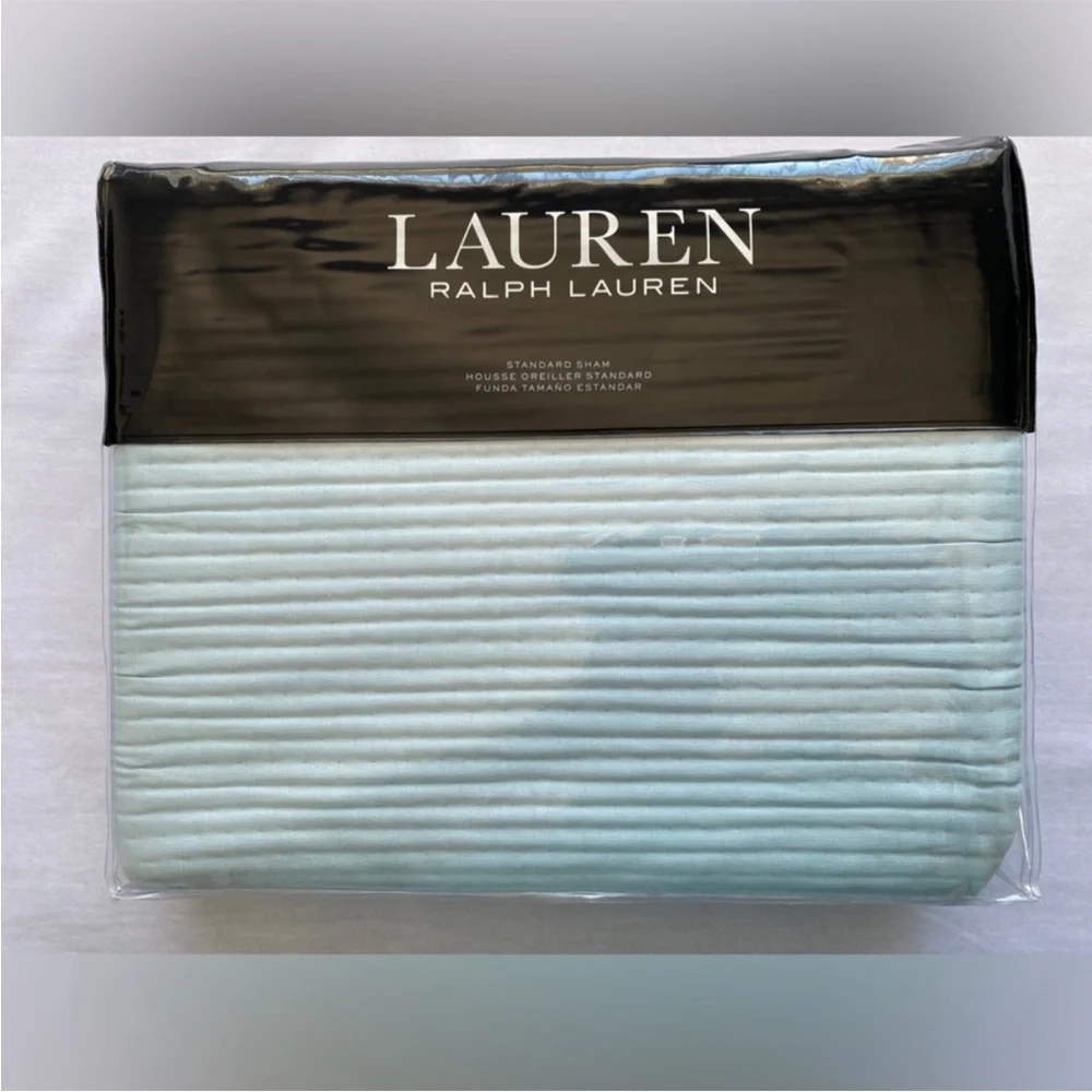 LAUREN RALPH LAUREN Standard Sham Spencer‎ Matalassé Blue Cornflower
